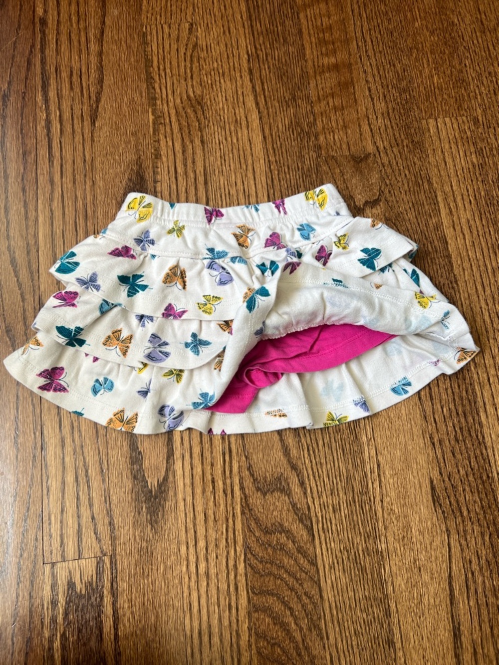 Hanna Andersson Cream Tiered Skirt with Multicolor Butterfly Print - Picture 2 of 2